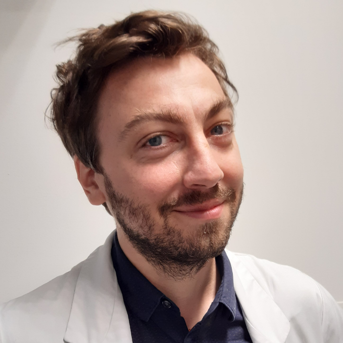 Dr Eduard Callebout